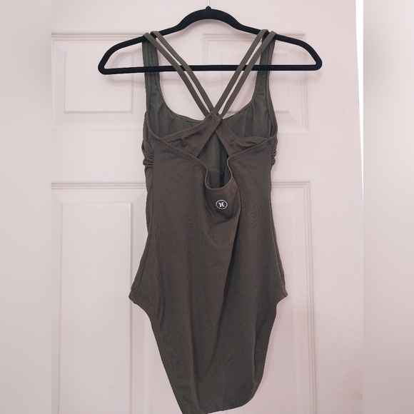 Hurley One Piece Swimsuit - Picture 4 of 8